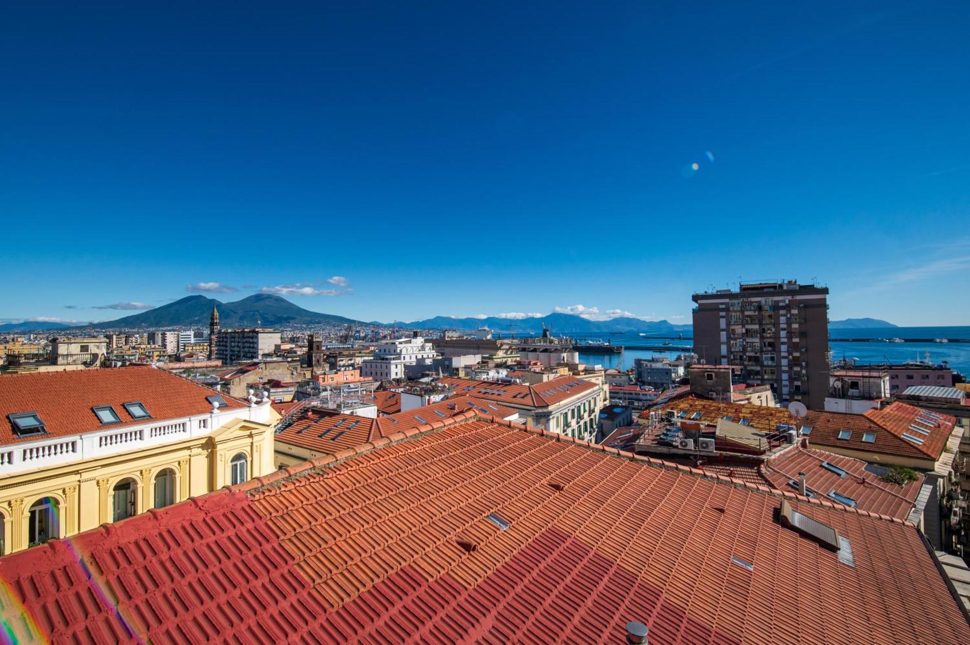 Les Maisons Napoli Екстериор снимка