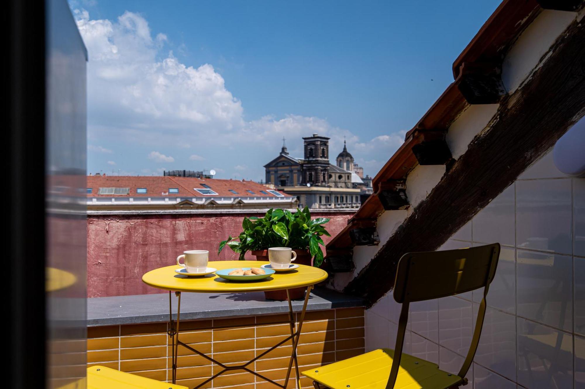 Les Maisons Napoli Екстериор снимка